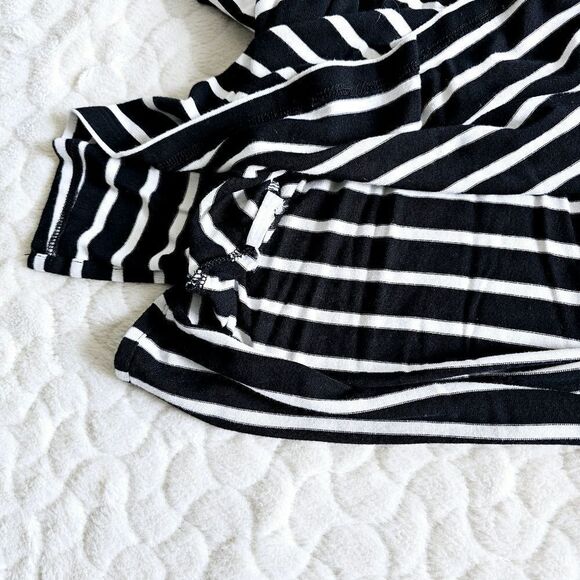 Tommy Bahama multi striped tee wide sleeves oversized small black white - Picture 4 of 8